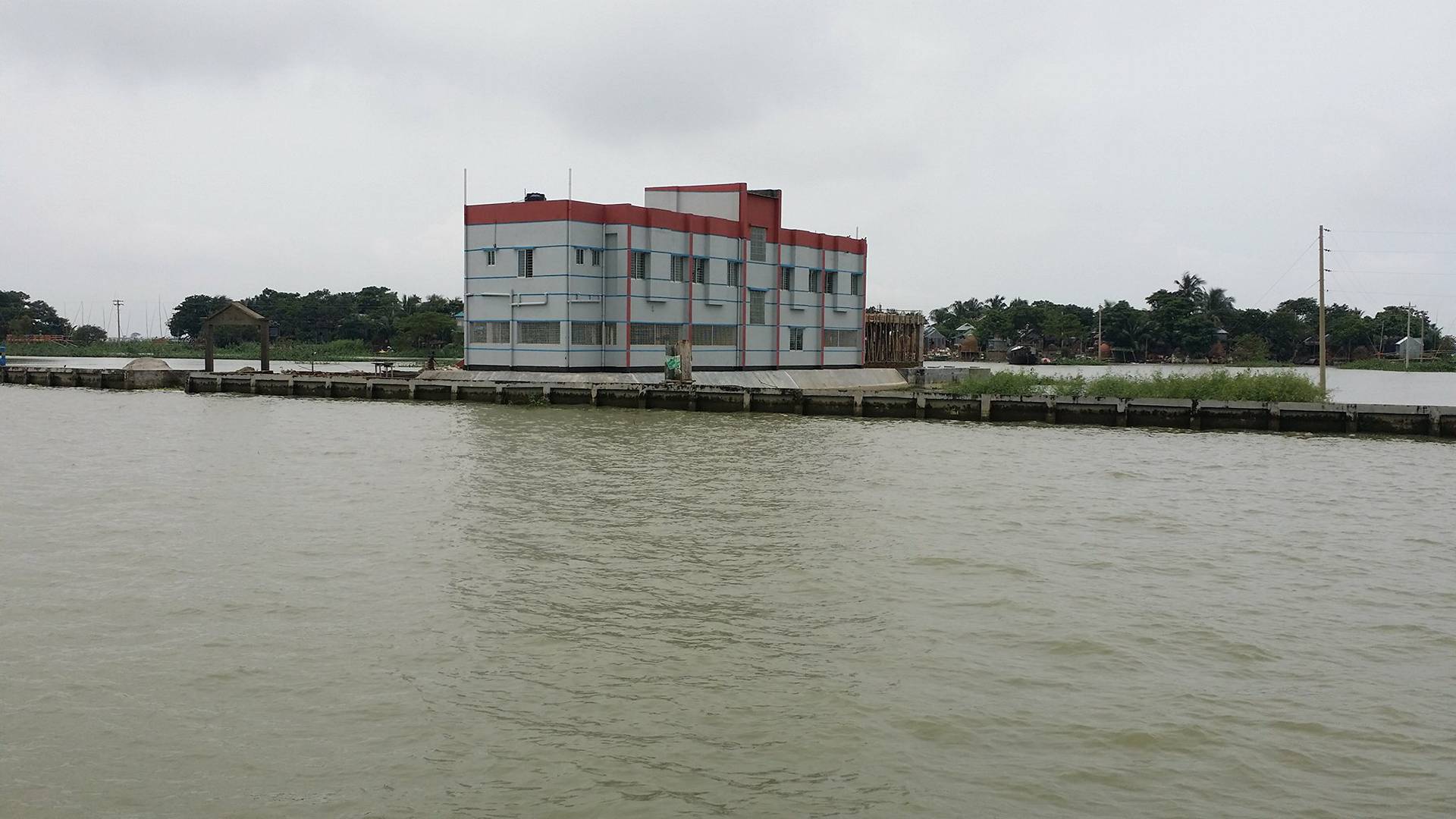 Solarizing Cyclone Centre